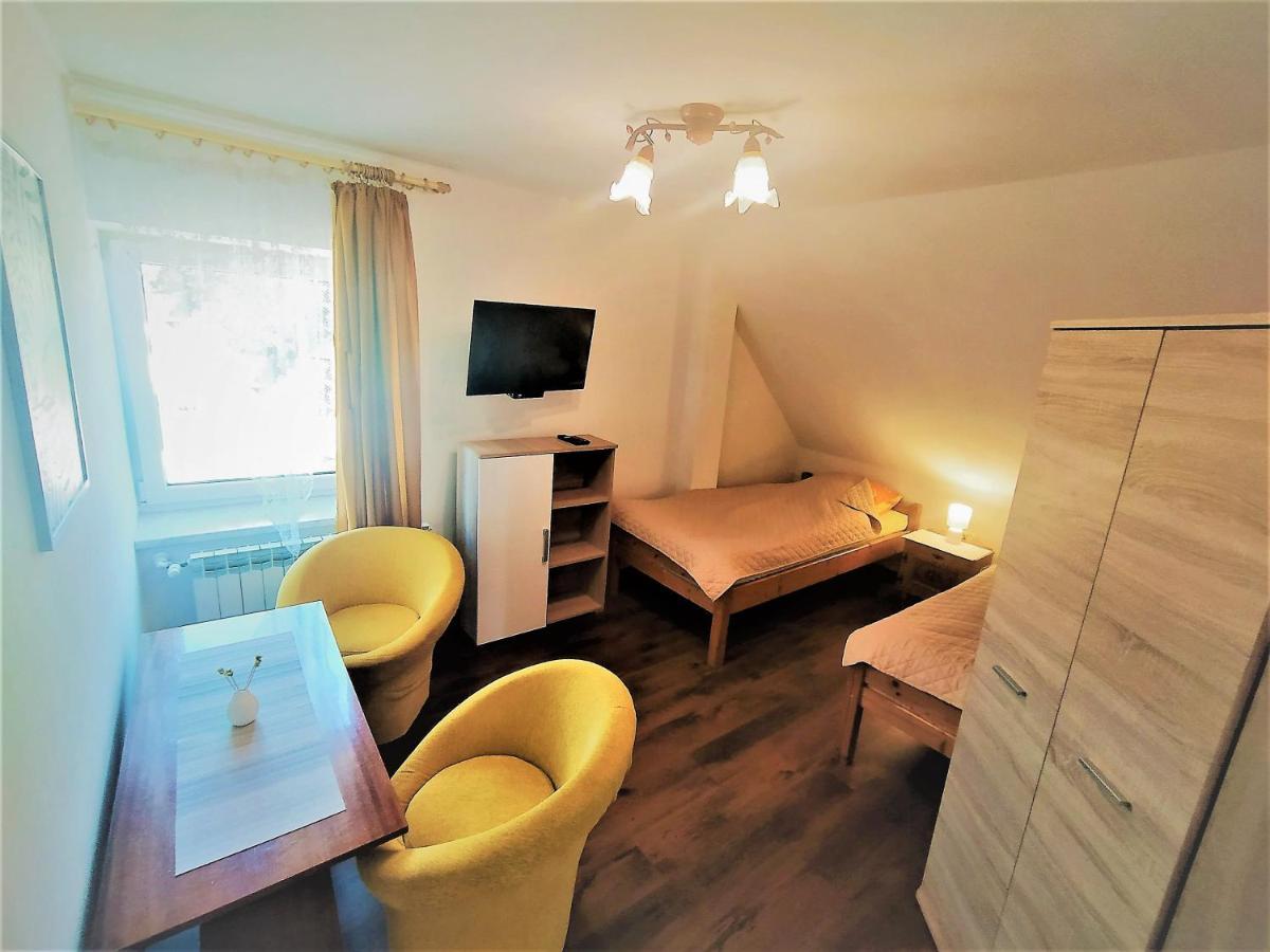 Noclegi U Kowalczykow Zubrzyca Gorna Exterior foto